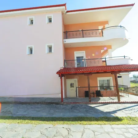 Apartment με κήπο στην χλόη καστοριάς Aposkepos